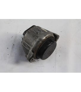 Engine mounting BMW E92 2.0d 139811