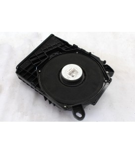 Speaker 18820010 + speaker distance 43040741975 left