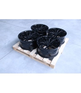 Set of CVR1 20x9,5 ET35 + 20x9,5 ET38 5x112 Gloss Black