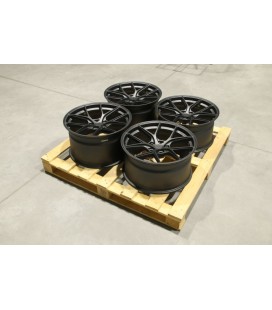 Set of SL01 19x9,5 ET25 + 19x10,5 ET35 5x120 Matt Gun Metal