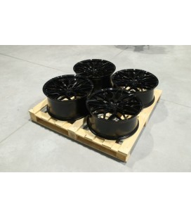 Set of JR46 20x8,5 ET38 + 20x9,5 ET28 5x112 Gloss Black