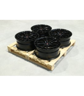 Set of JR45 20x8,5 ET45 5x112 Gloss Black