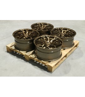 Set of CVR1 21x9,5 ET35 5x112 Brushed Bronze