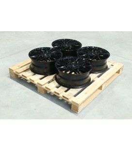 Set of JR28 17x7 ET38 4x100 Gloss Black