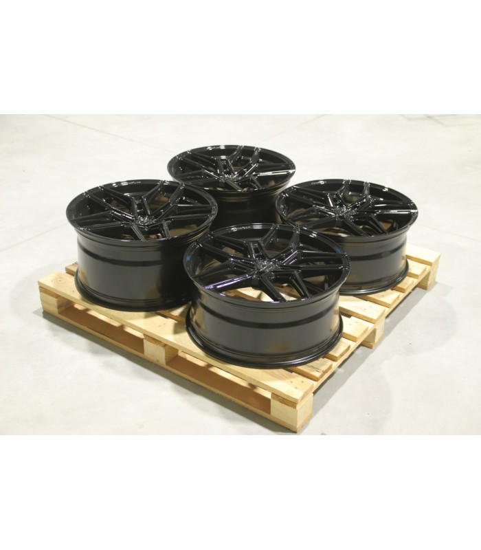 Set of CVR5 21x9 ET52 + 21x10,5 ET33 5x108 Gloss Black