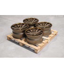 Set of CVR8 19x9,5 + 20x10,5 ET20 5x112 Gloss Bronze