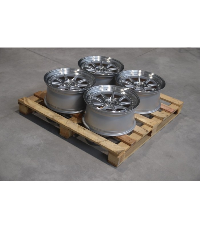 Set of JR47 18x8,5 ET35 5x110 Silver Machined Face