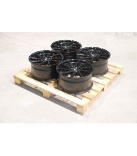 Set of JR36 18x9 ET40 5x112 Gloss Black