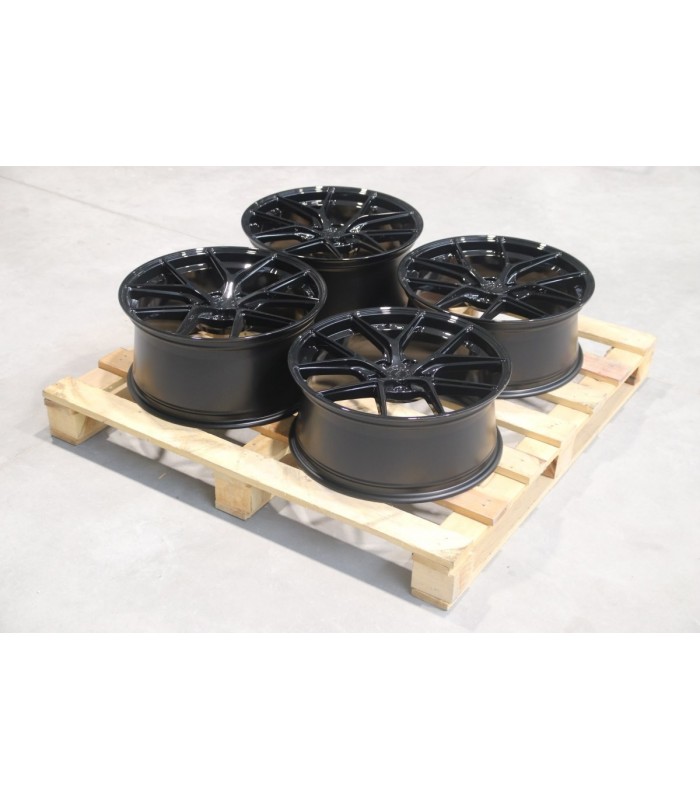 Set of SL01 19x8 ET40 + 19x9 ET40 5x120 Gloss Black