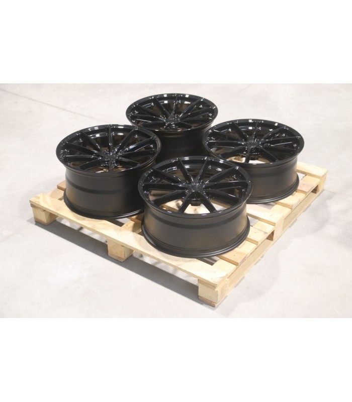 Set of JR37 20x8,5 ET35 + 20x10 ET45 5x120 Gloss Black