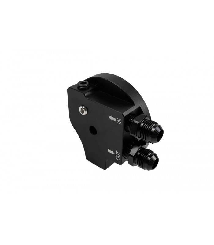 Oil filter adapter with outlet to the oil cooler for BMW engines