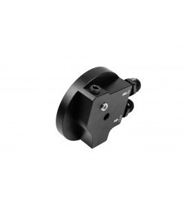 Oil filter adapter with outlet to the oil cooler for BMW engines