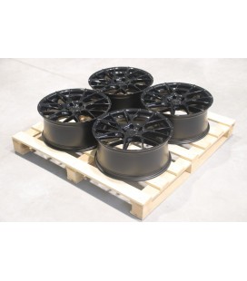 Set of JR42 19x8,5 ET45 5x112 Gloss Black