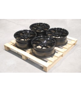 Set of SL01 18x8 ET35 5x112 Gloss Black