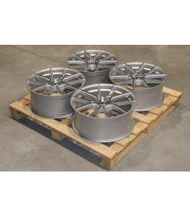Set of JR30 20x8,5 ET35 5x114,3 Silver Machined Face